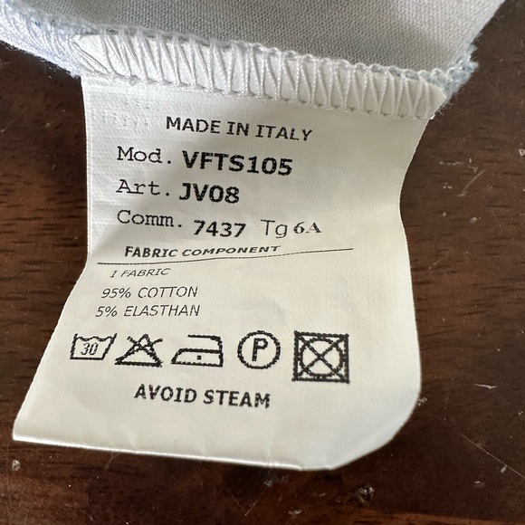 Authentic Young Versace T Shirt white + print size 6Y - Picture 5 of 5